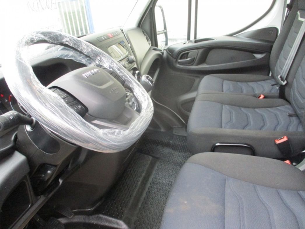 IVECO | BOX+SPONDA