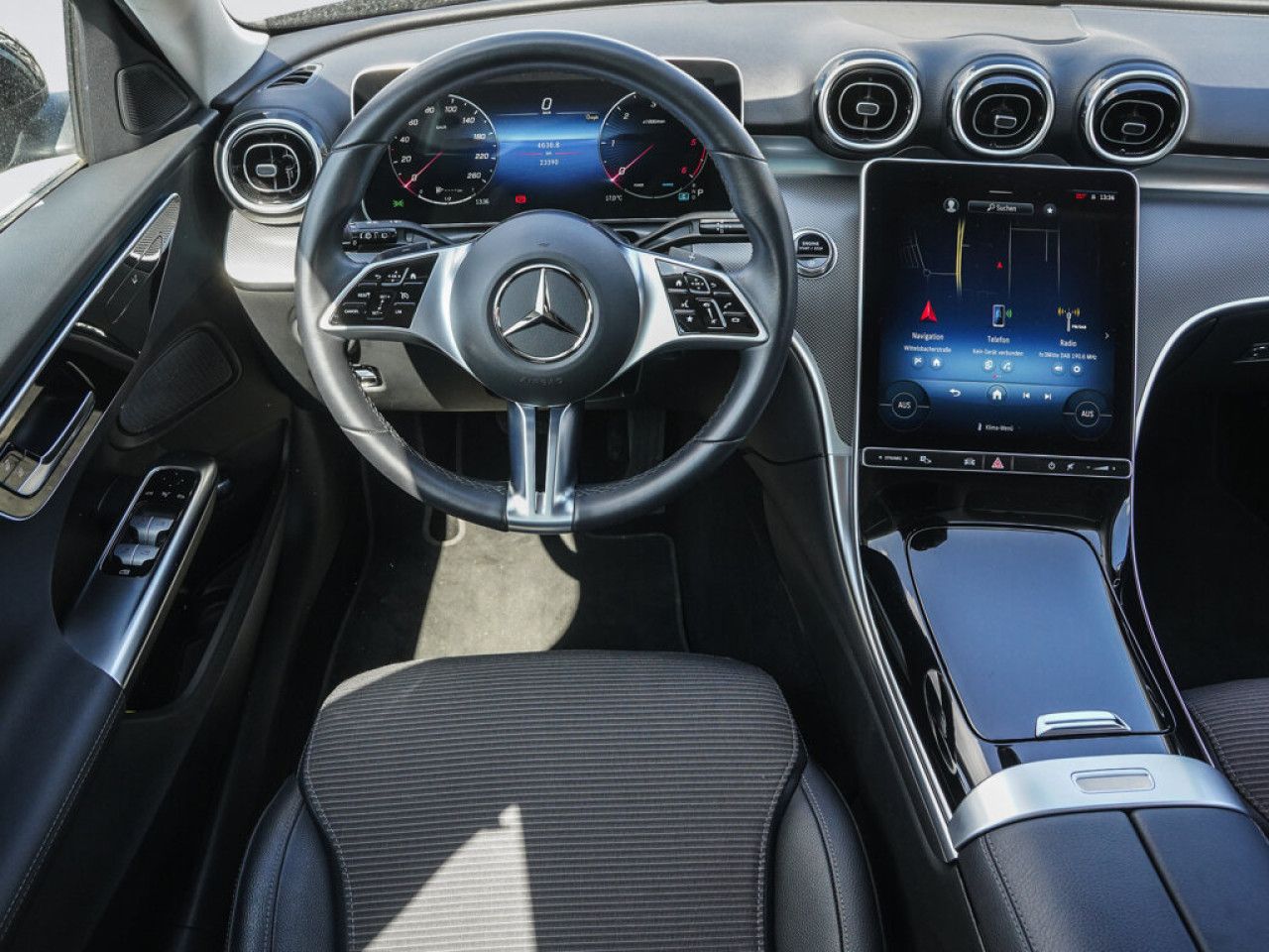 Mercedes-Benz C-Klasse – Bild 8