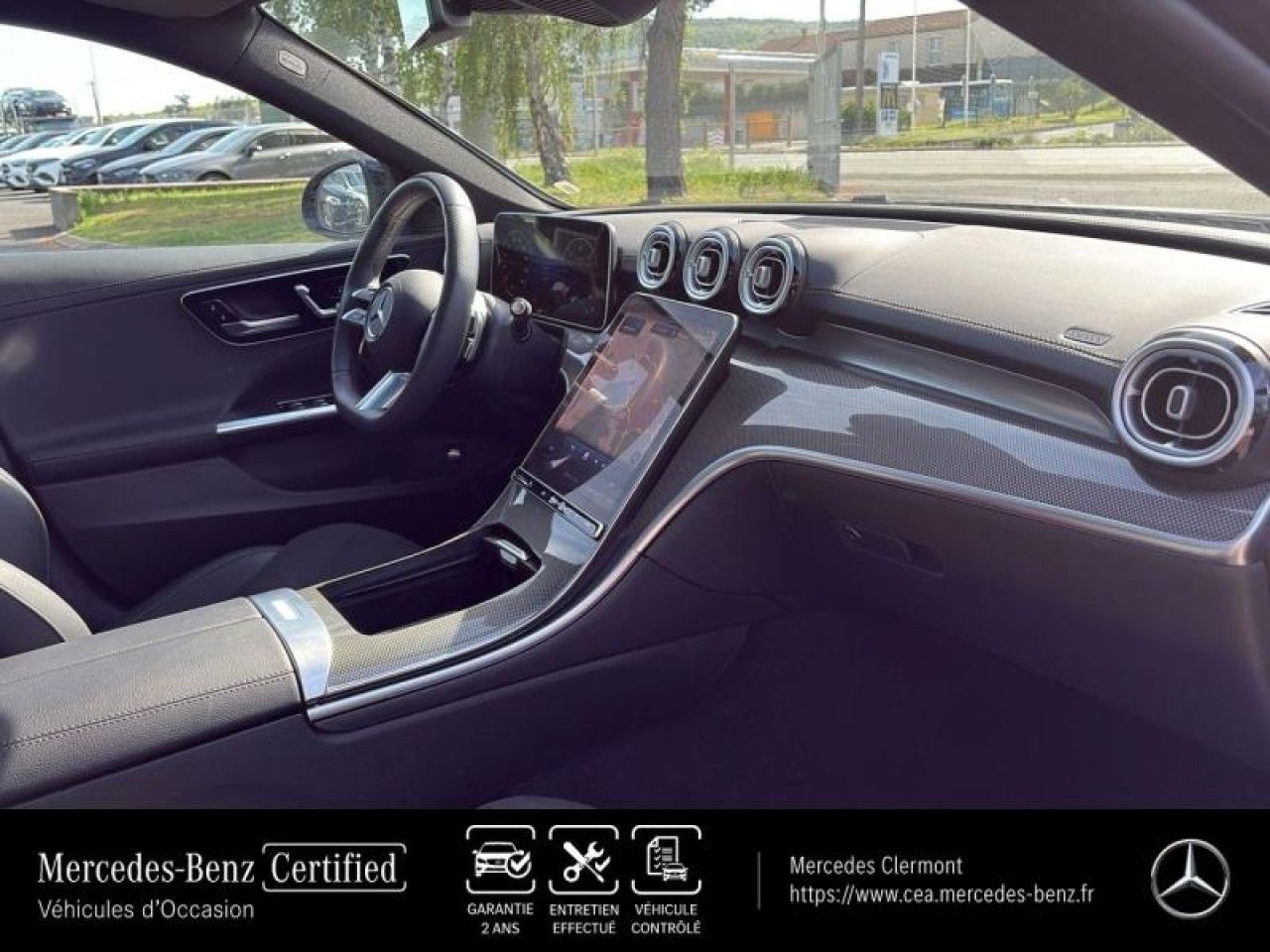 Photo du v&eacute;hicule 13 / 18