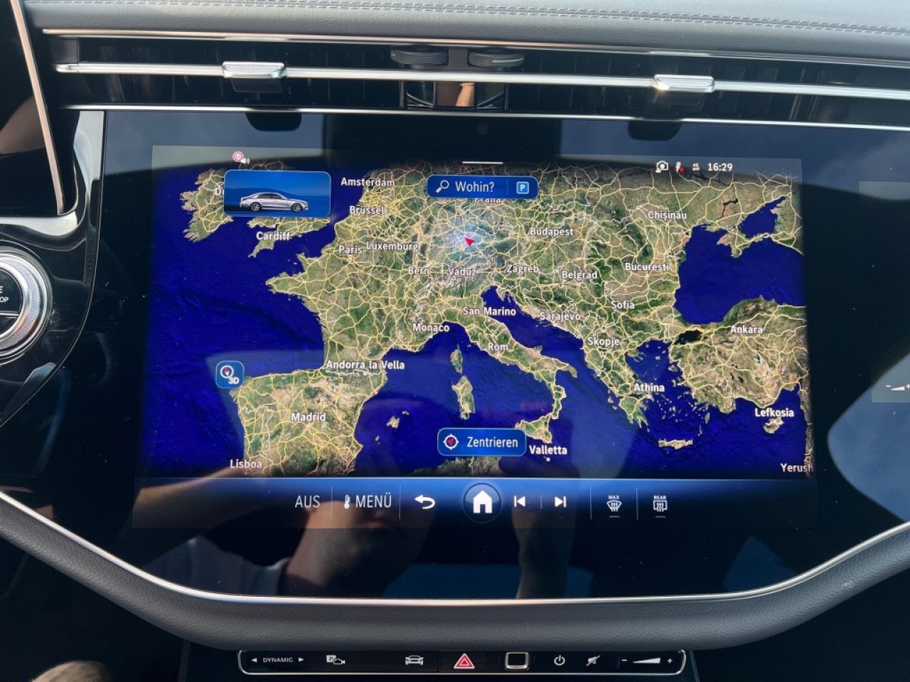 Mercedes-Benz E-Klasse – Bild 17