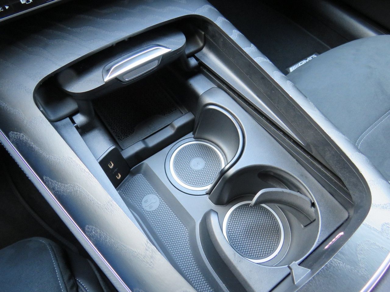 Mercedes-Benz E-Klasse – Bild 24