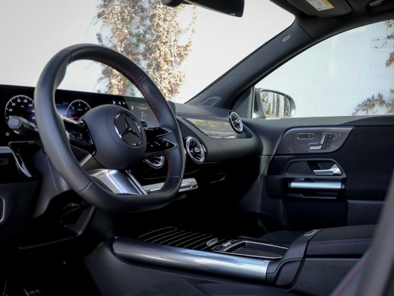 Photo du v&eacute;hicule 11 / 18