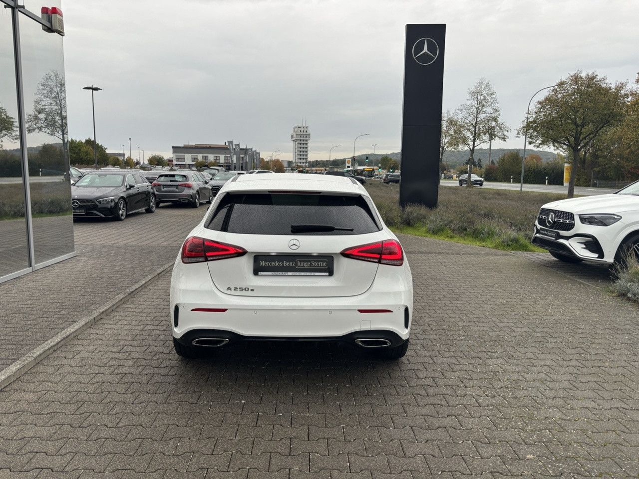 Fahrzeugbild 9 / 30