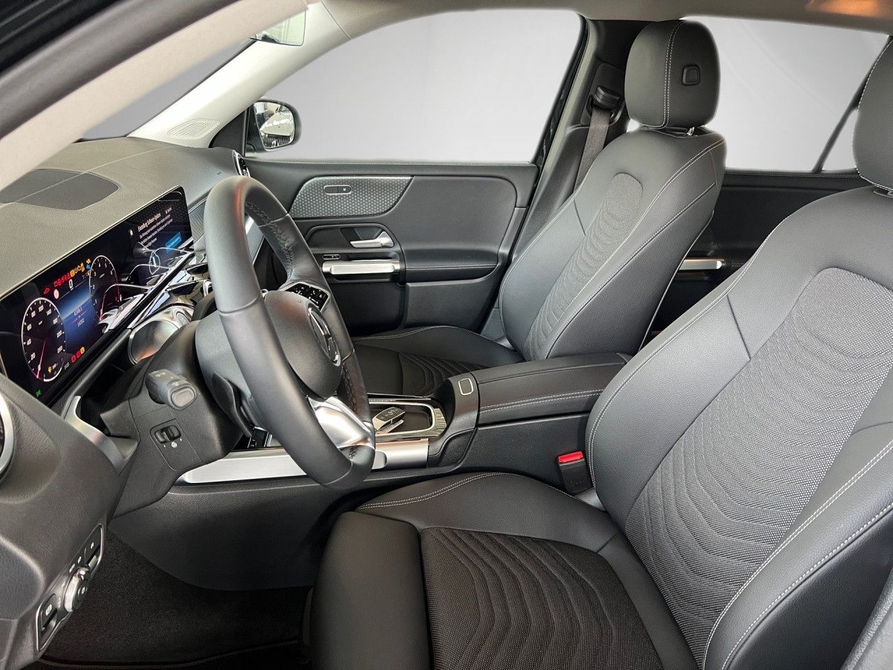 Mercedes-Benz GLB – Bild 14