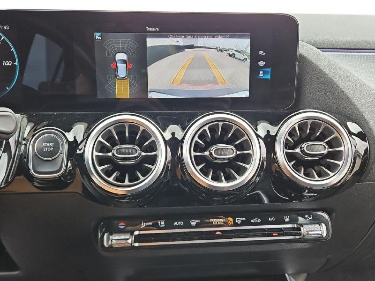 Imagem do ve&iacute;culo 18 / 20