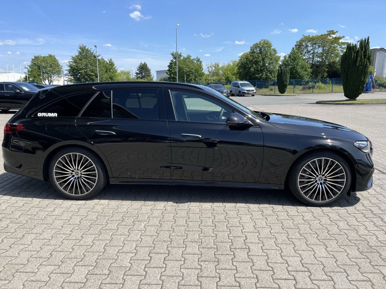 Mercedes-Benz E-Klasse – Bild 4