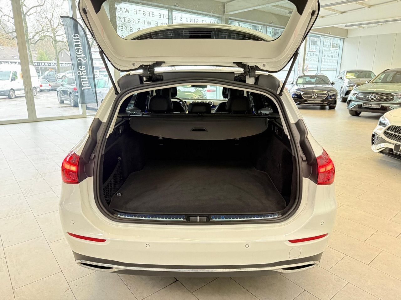 Mercedes-Benz C-Klasse – Bild 14