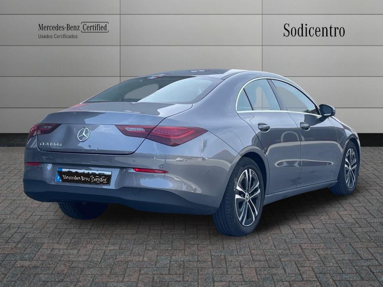 Imagem do ve&iacute;culo 4 / 20