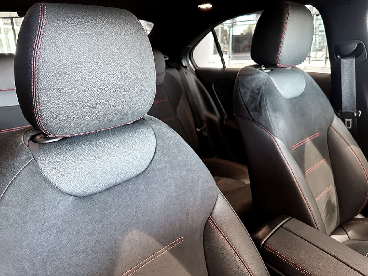 Fahrzeugbild 14 / 15