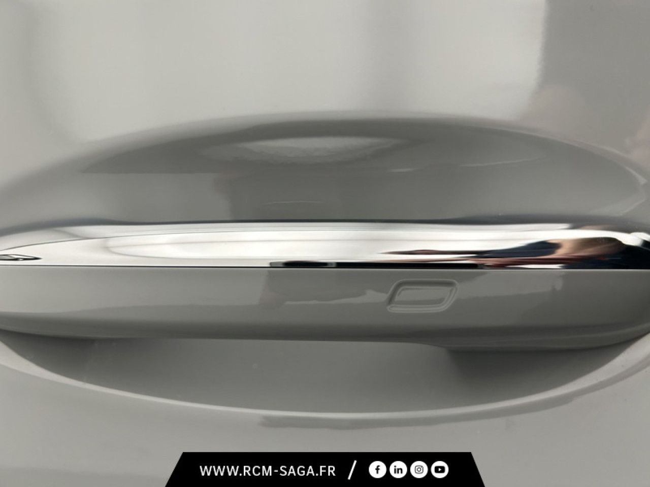 Photo du v&eacute;hicule 16 / 18
