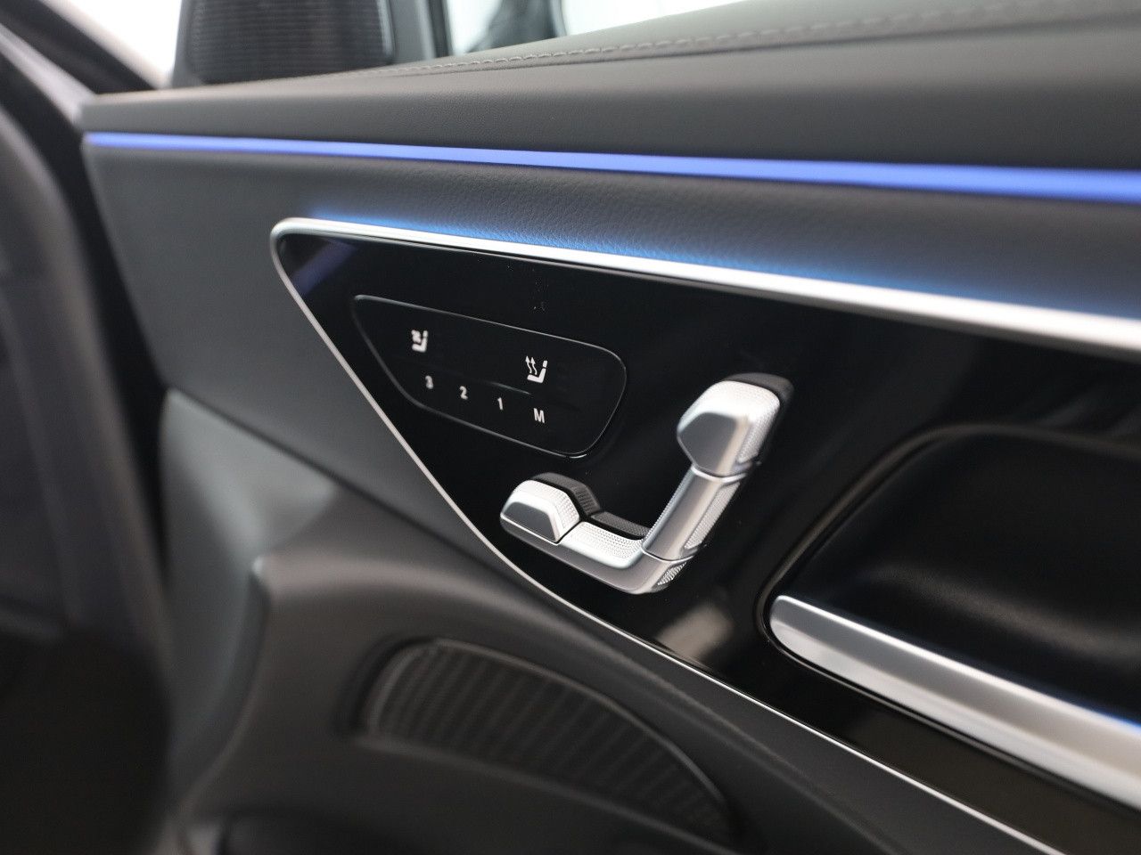 Mercedes-Benz E-Klasse – Bild 19