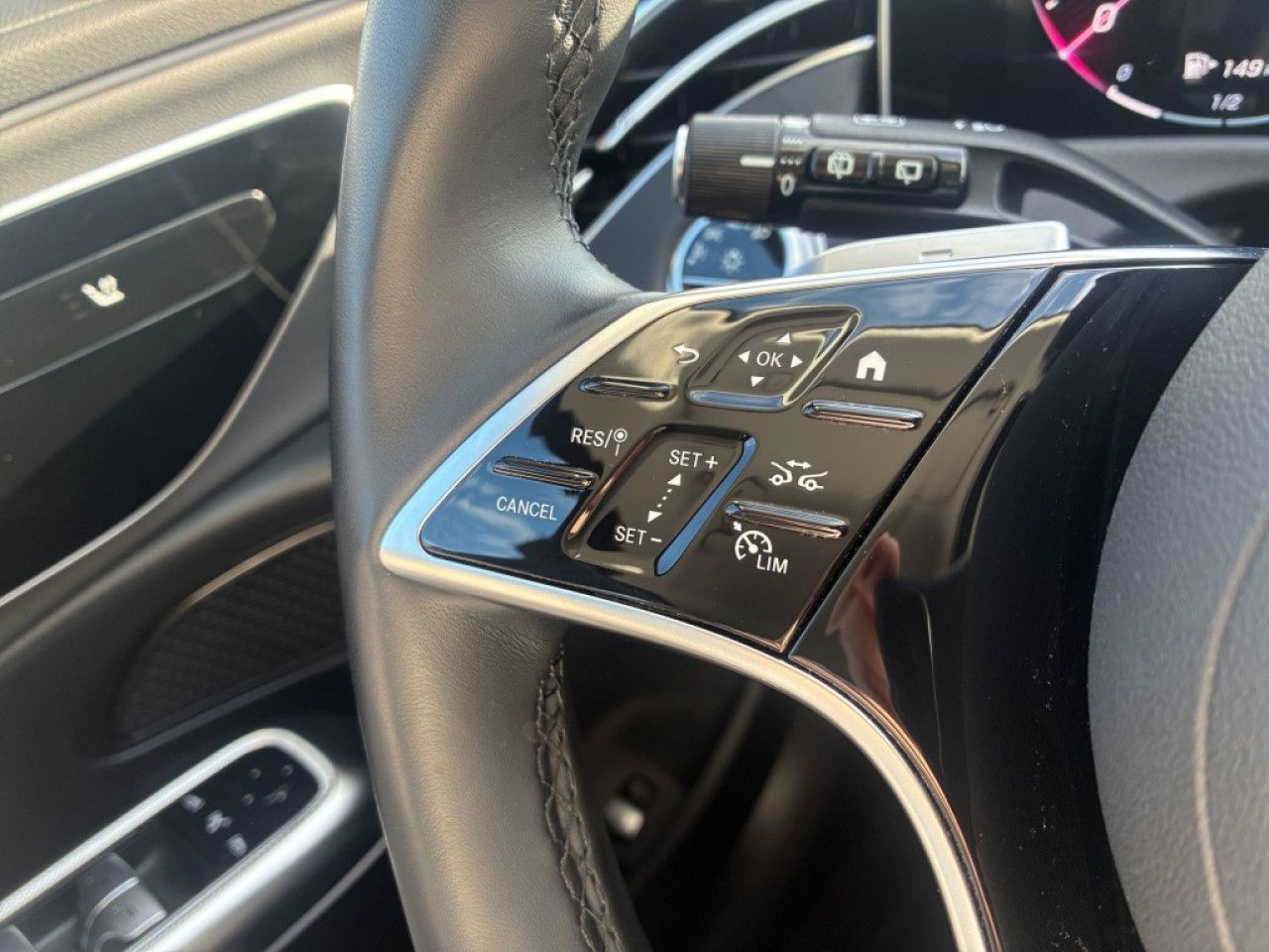 Mercedes-Benz E-Klasse – Bild 23