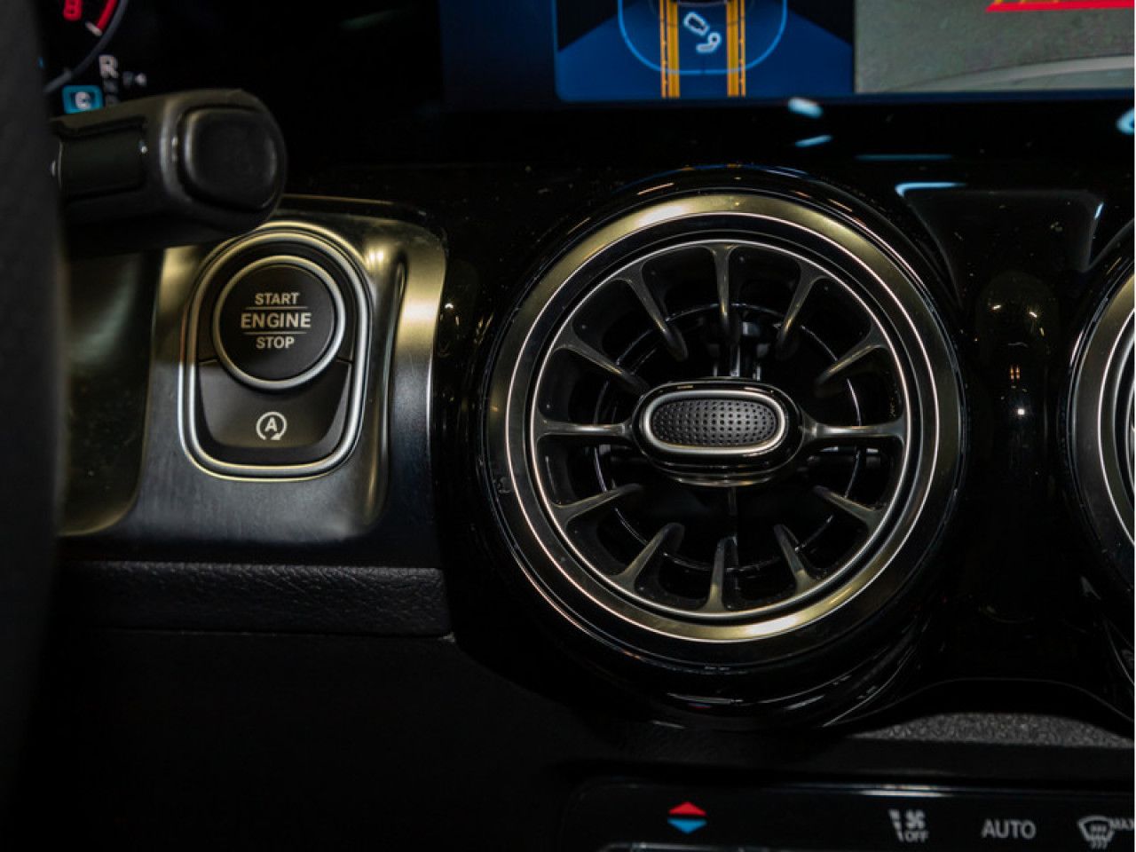 Mercedes-Benz GLB – Bild 15