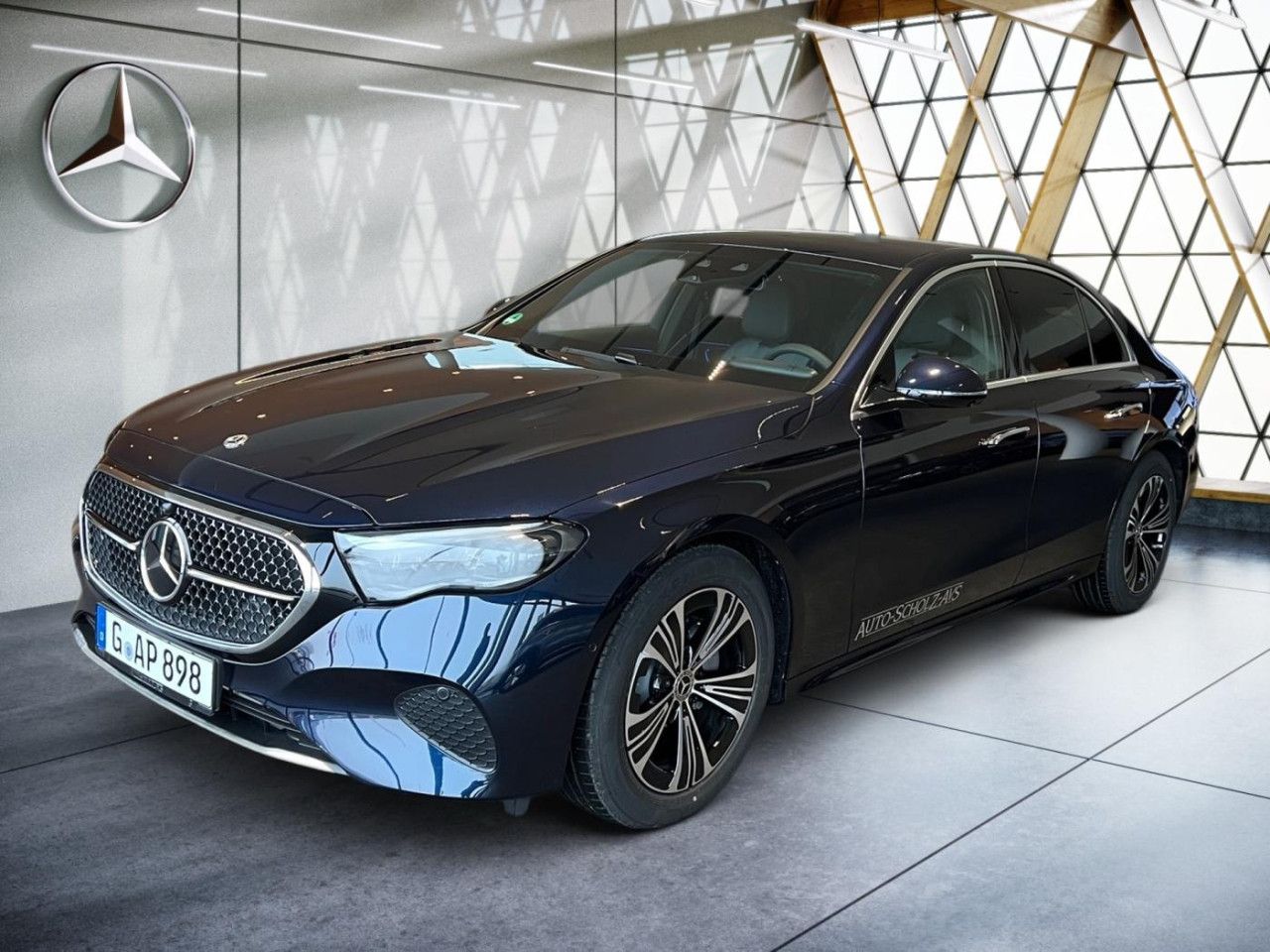 Mercedes-Benz E-Klasse – Bild 2