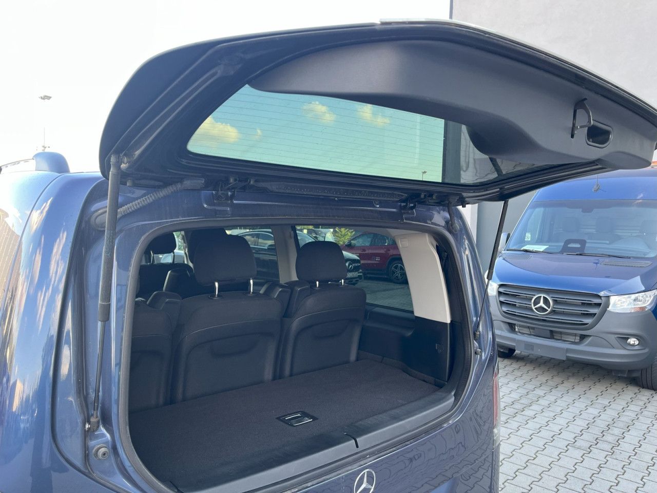 Zdjęcie pojazdu 18 / 31