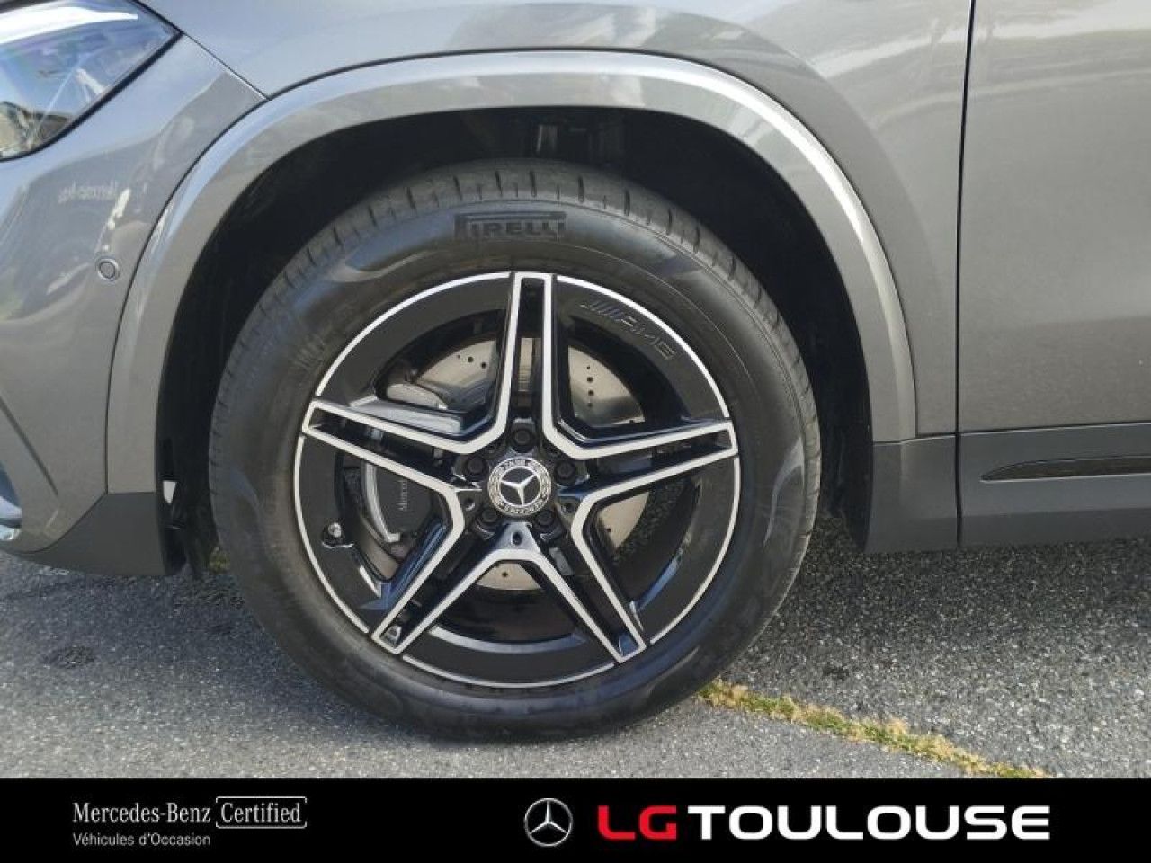 Photo du v&eacute;hicule 17 / 18