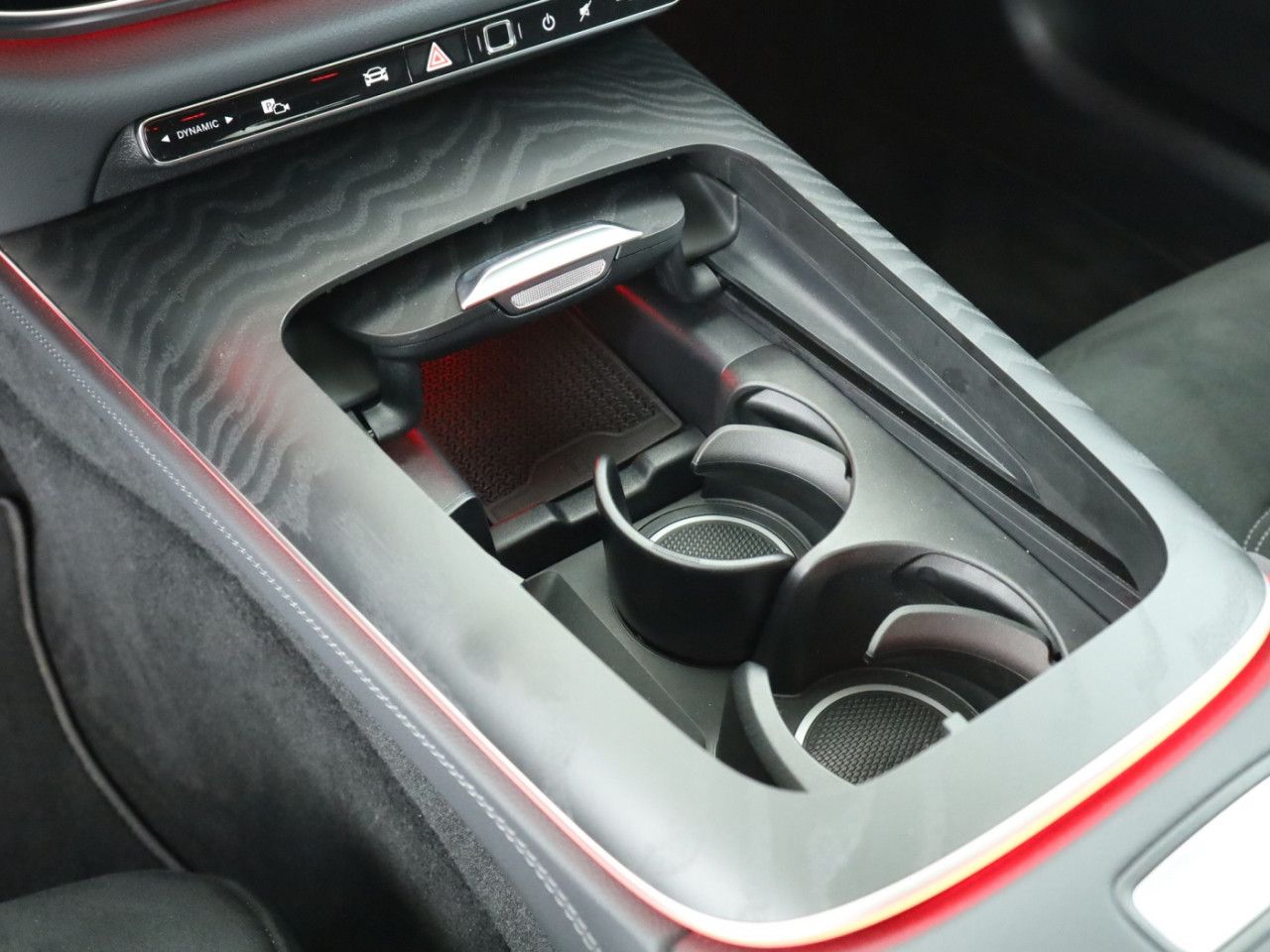 Mercedes-Benz E-Klasse – Bild 14