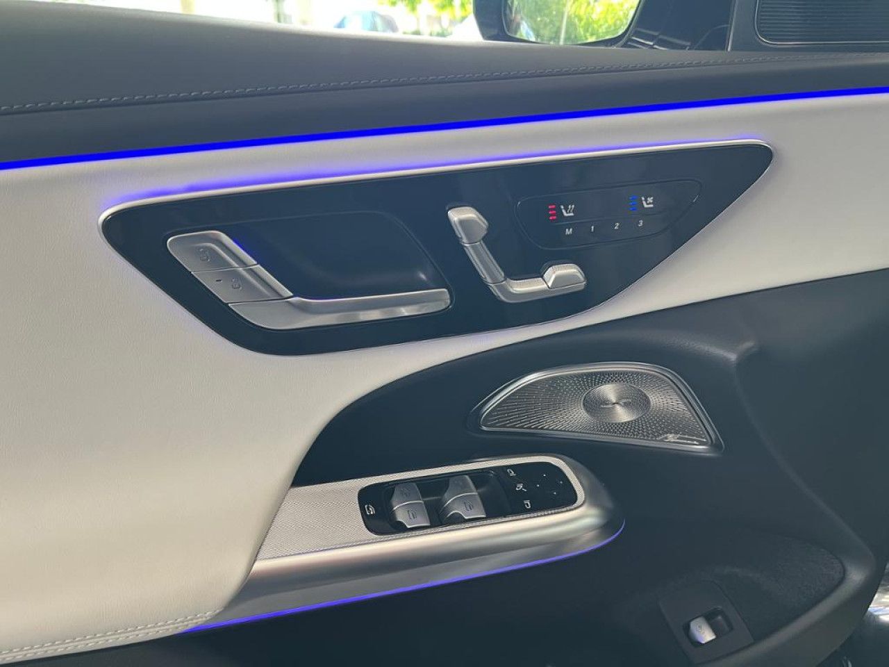 Mercedes-Benz E-Klasse – Bild 13
