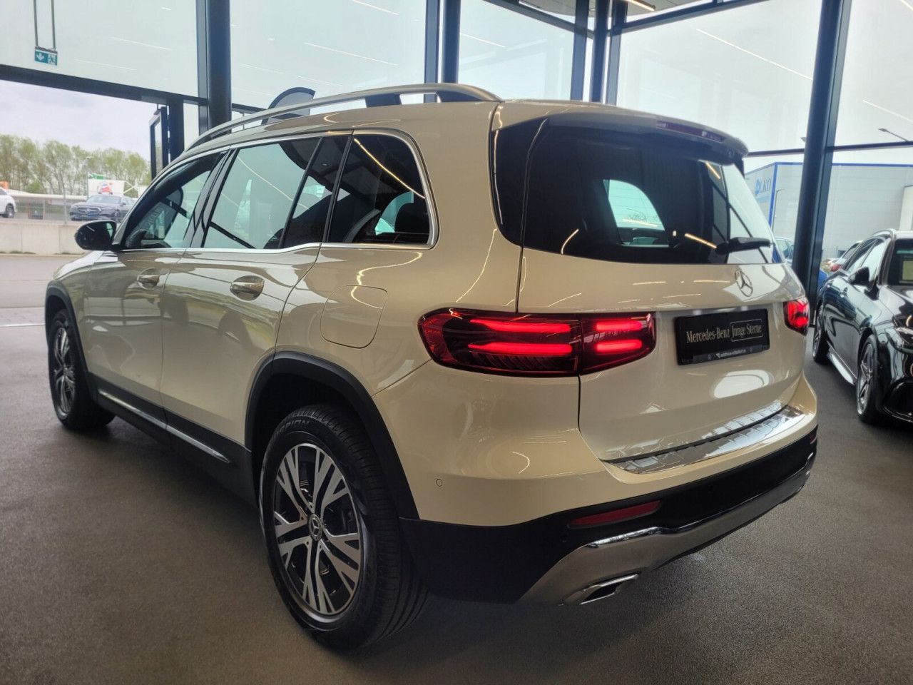 Mercedes-Benz GLB – Bild 3