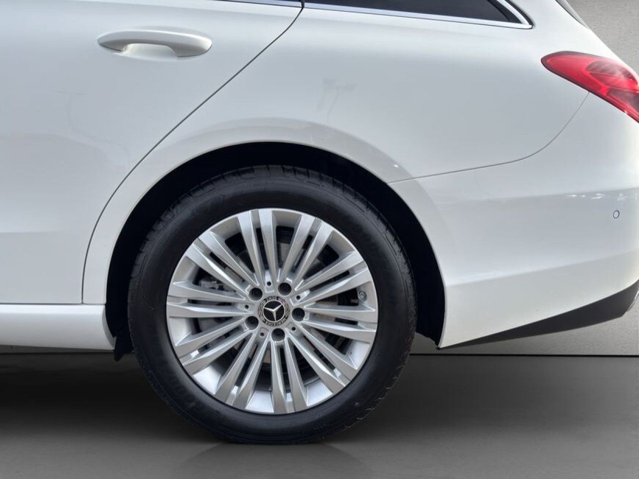 Mercedes-Benz C-Klasse – Bild 30