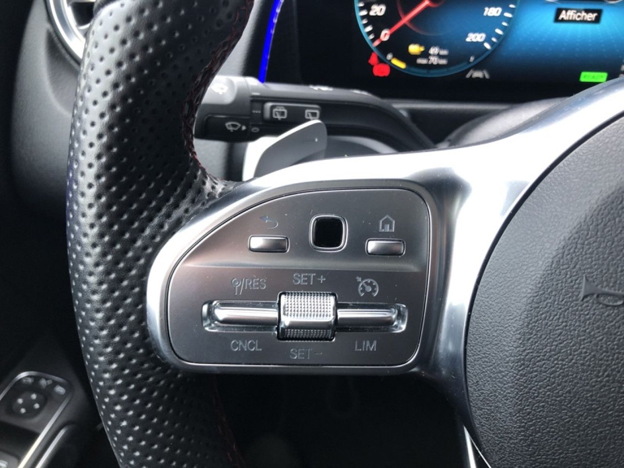 Photo du v&eacute;hicule 17 / 18