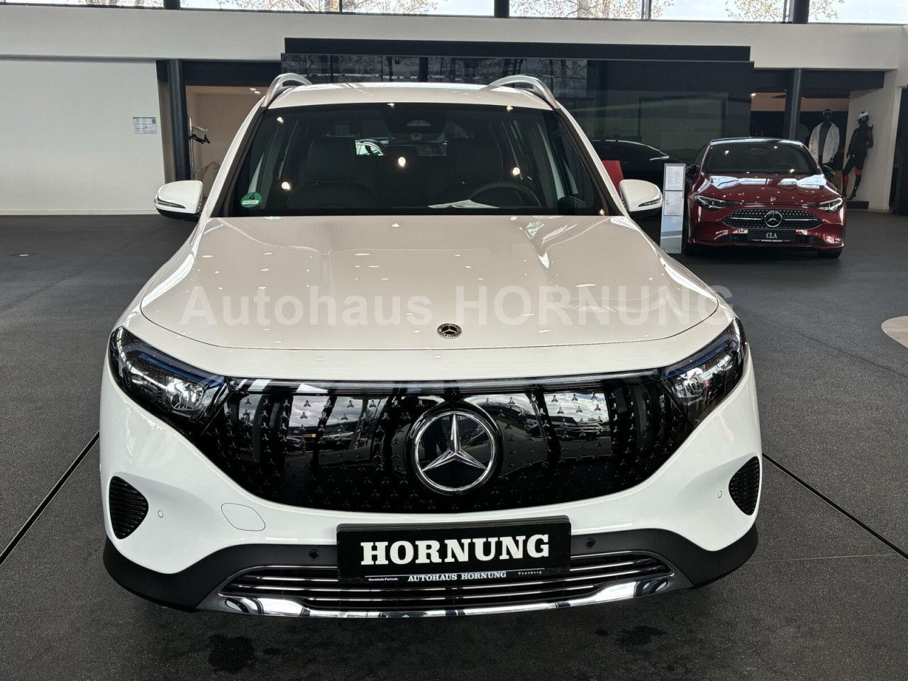 Mercedes-Benz EQB – Bild 2