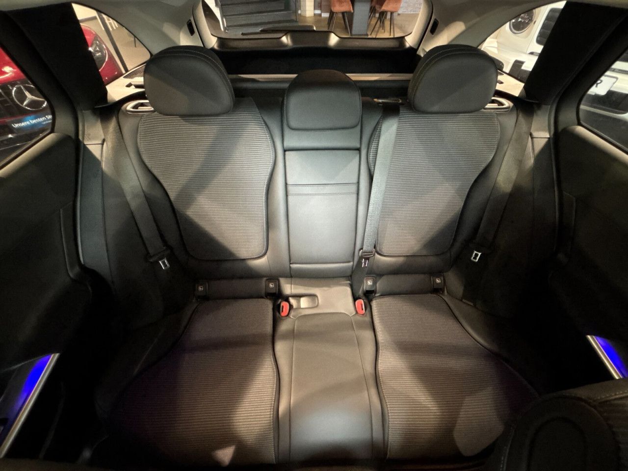 Mercedes-Benz C-Klasse – Bild 9