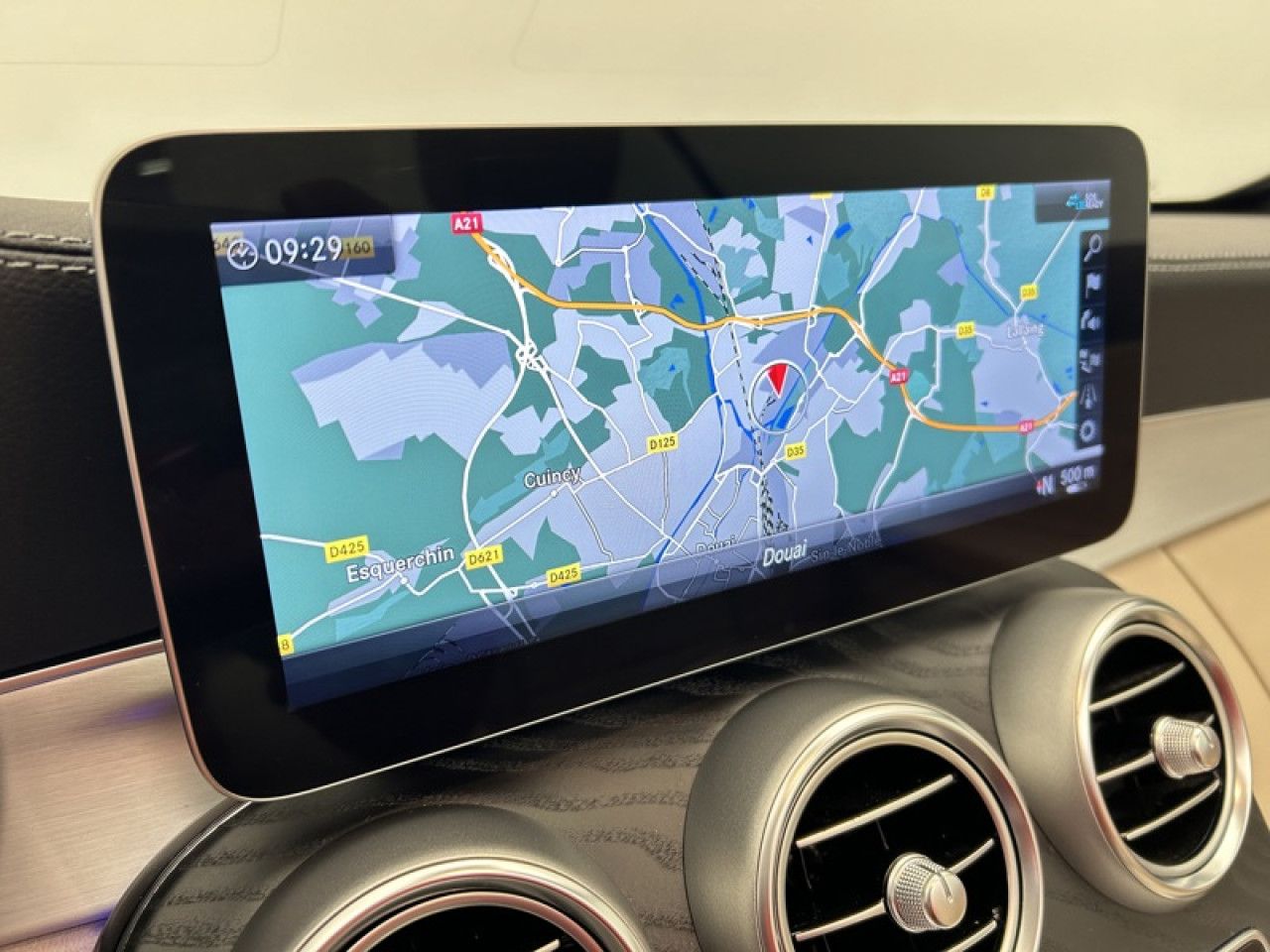 Photo du véhicule 10 / 18