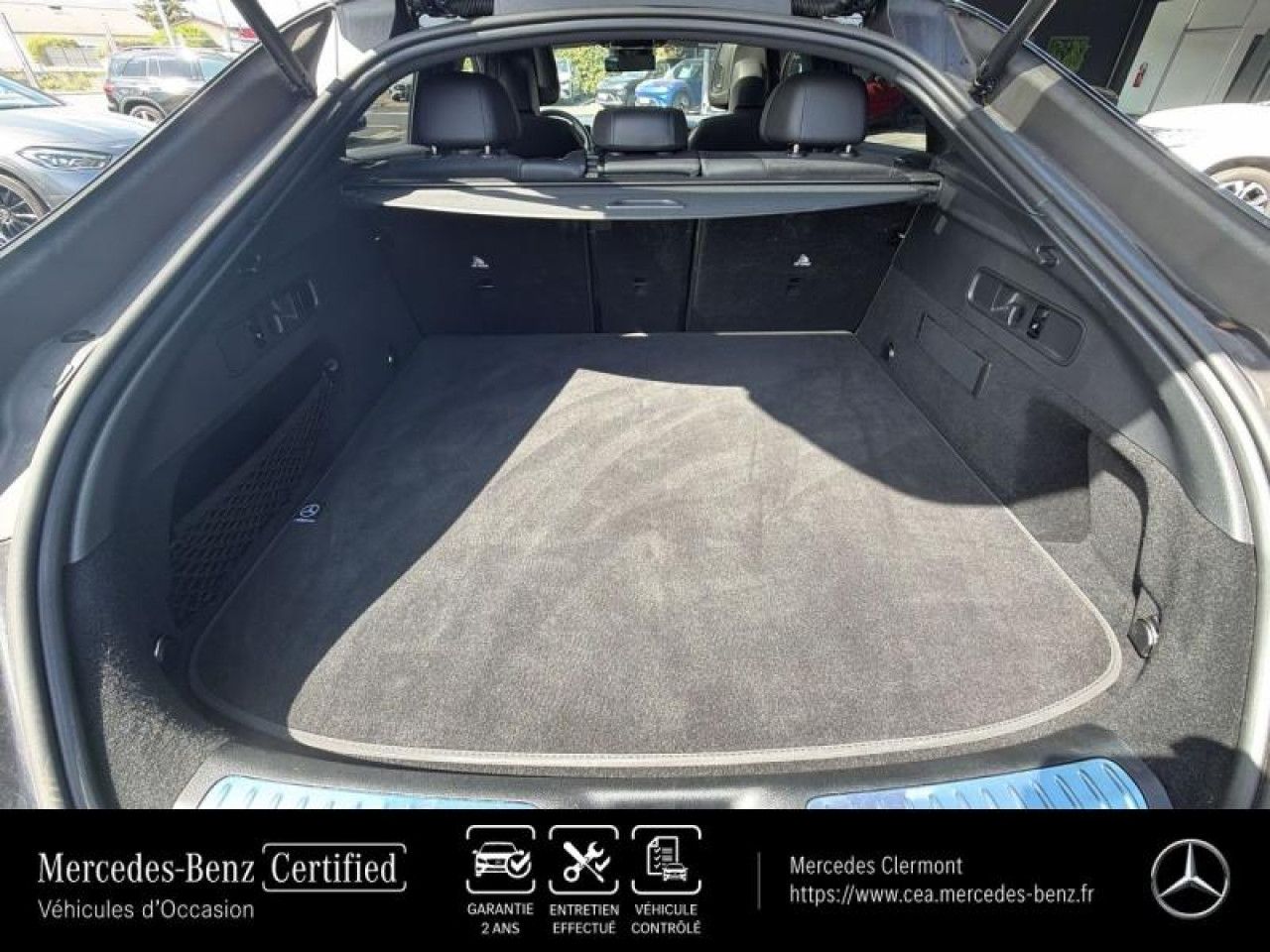 Photo du v&eacute;hicule 18 / 18