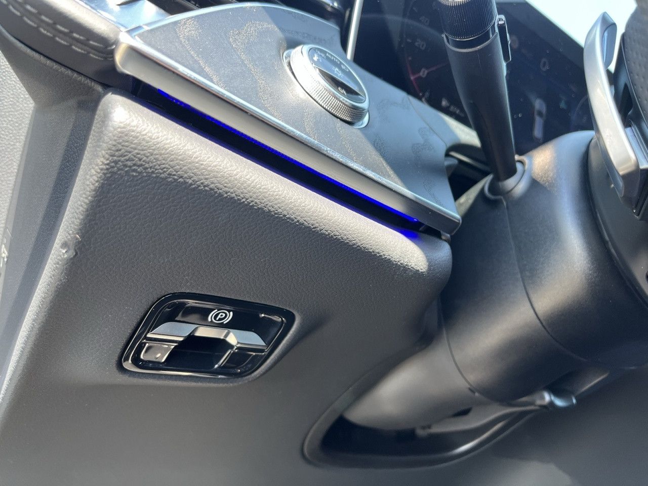 Mercedes-Benz E-Klasse – Bild 19