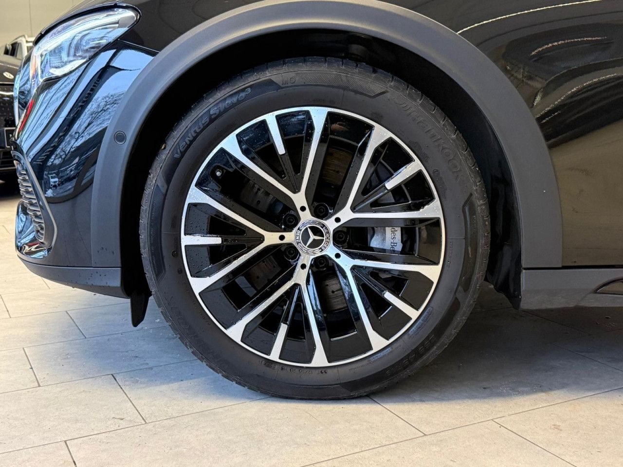 Mercedes-Benz E-Klasse – Bild 4