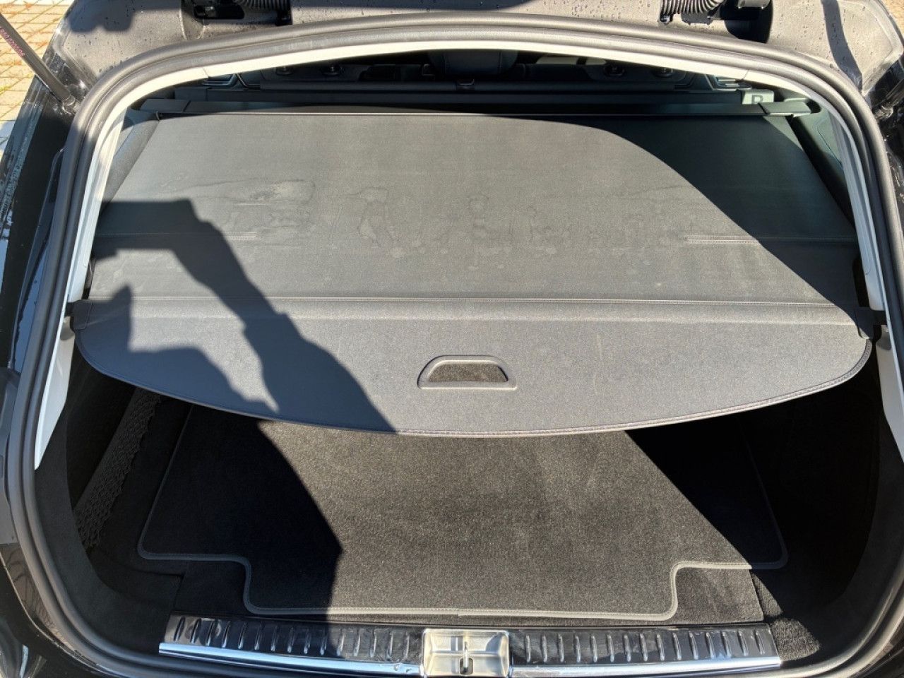 Mercedes-Benz E-Klasse – Bild 26