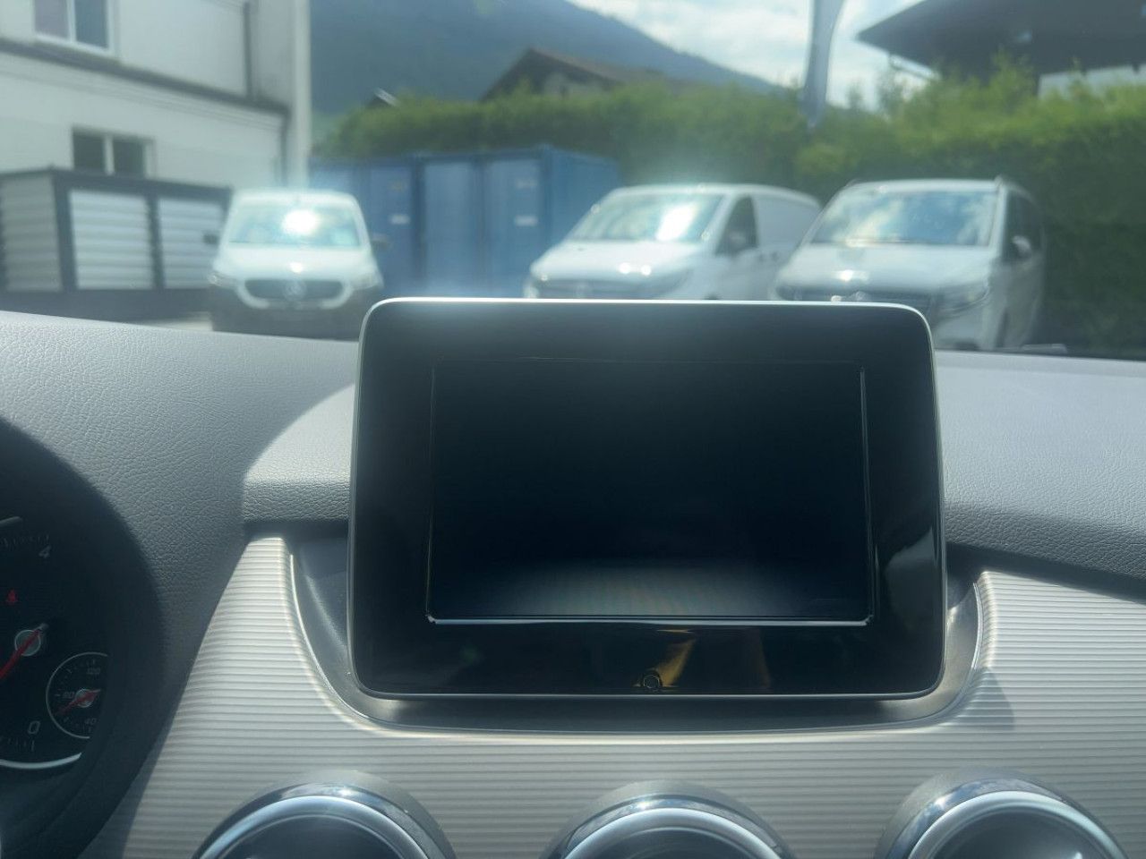Fahrzeugbild 10 / 17