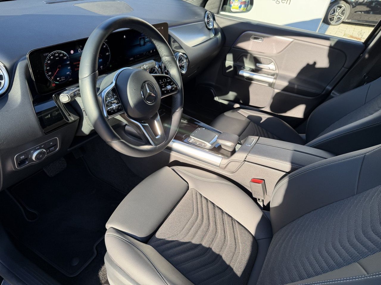 Mercedes-Benz EQA – Bild 6