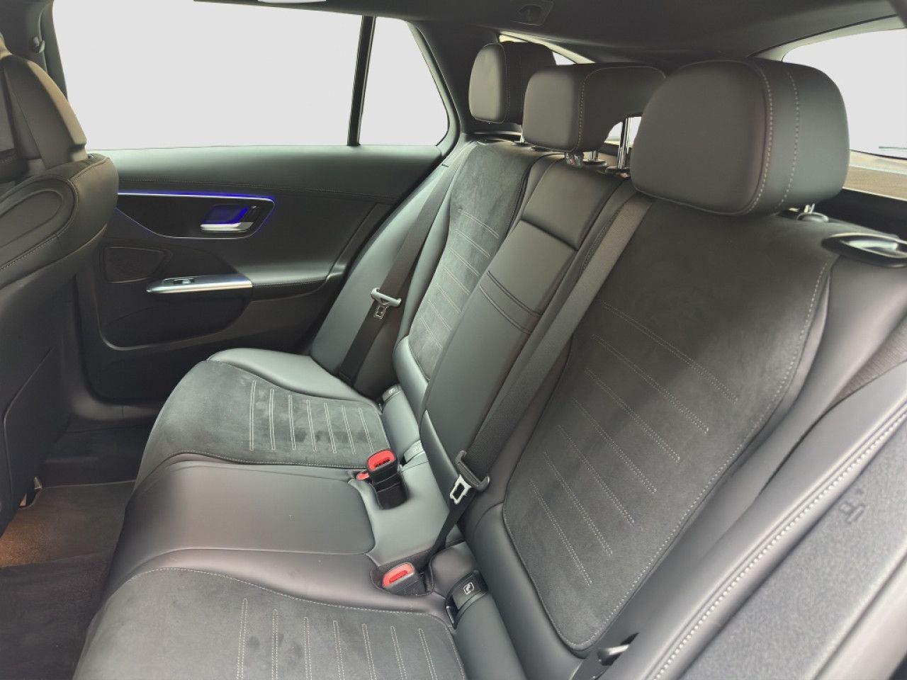 Mercedes-Benz C-Klasse – Bild 12