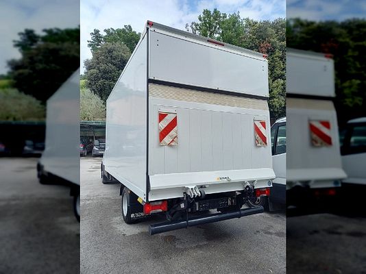 Immagine del veicolo 5 / 5