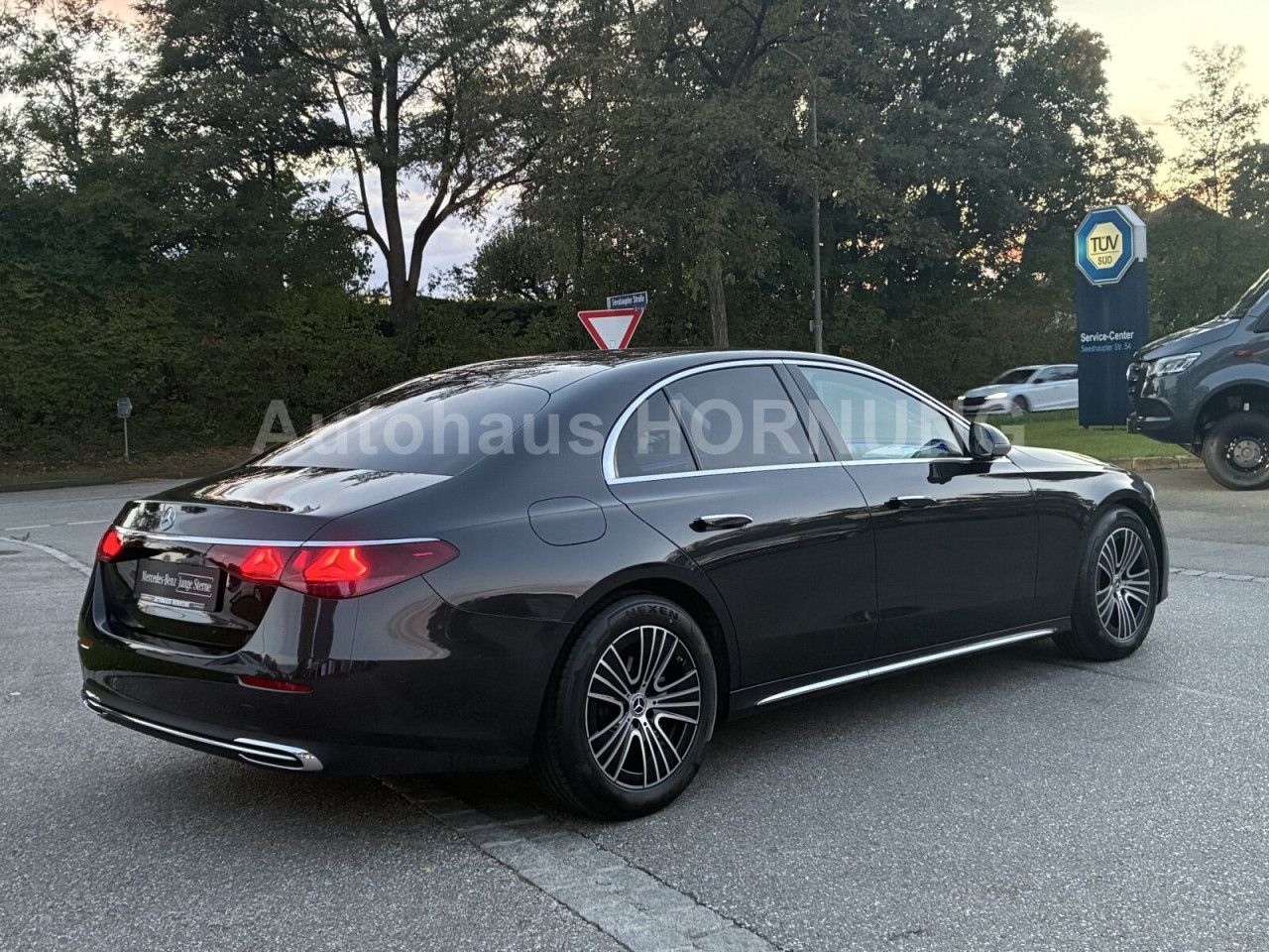 Mercedes-Benz E-Klasse – Bild 4
