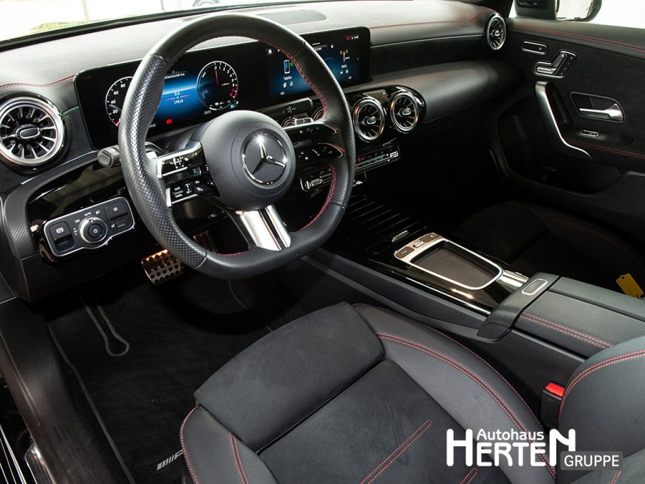 Mercedes-Benz CLA – Bild 2