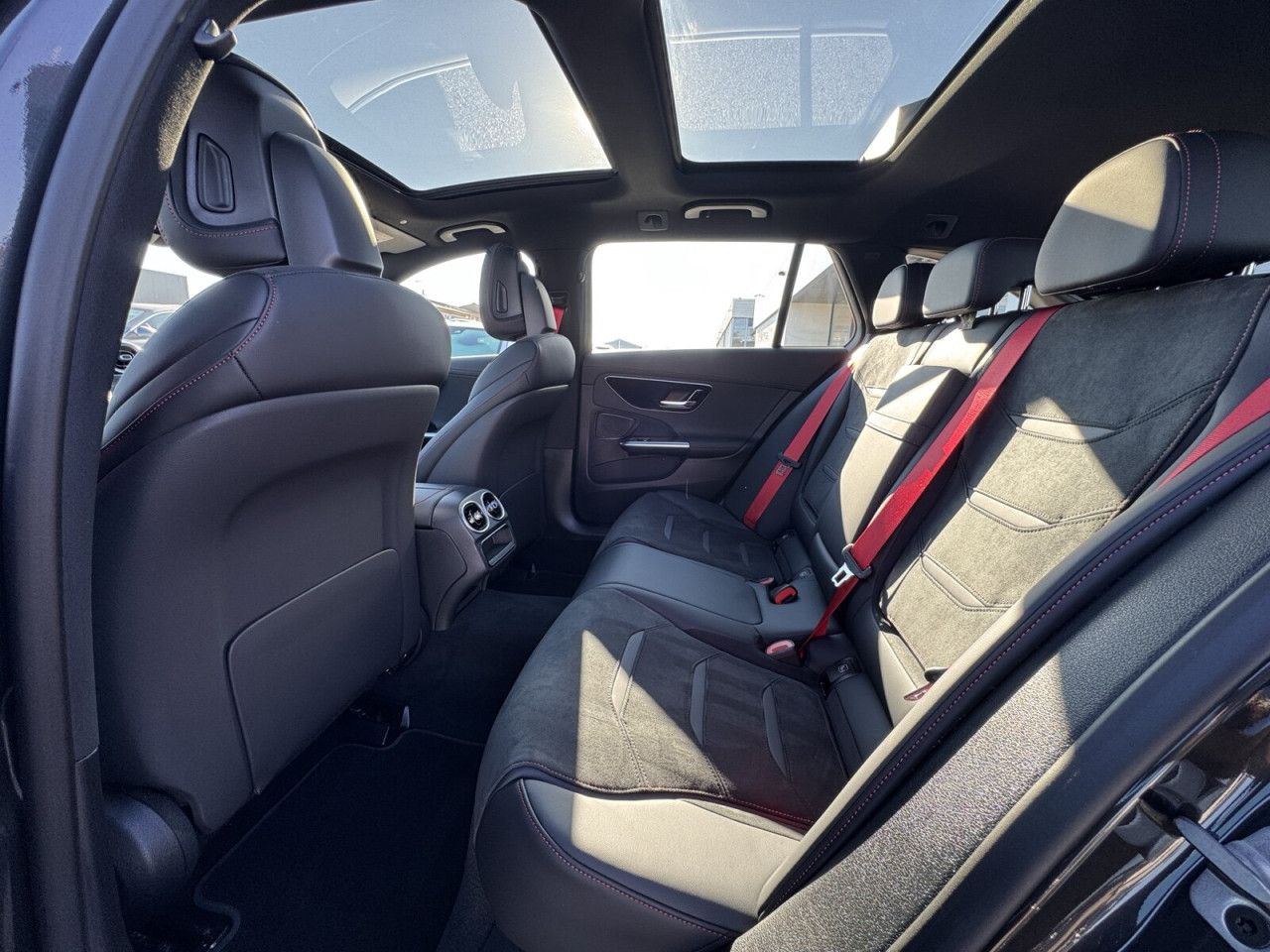 Mercedes-Benz C-Klasse – Bild 11