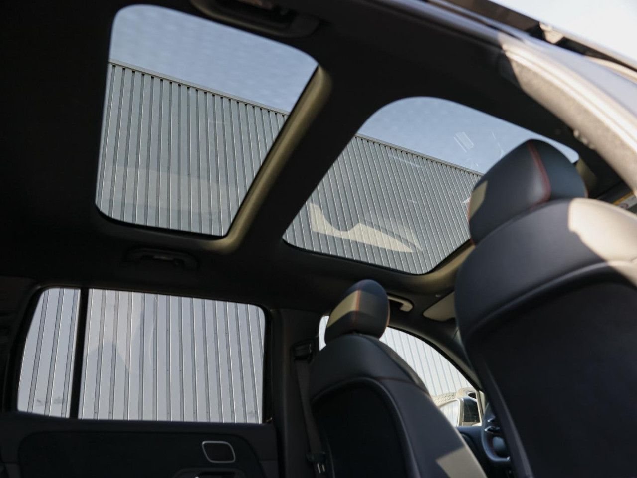 Mercedes-Benz EQB – Bild 12