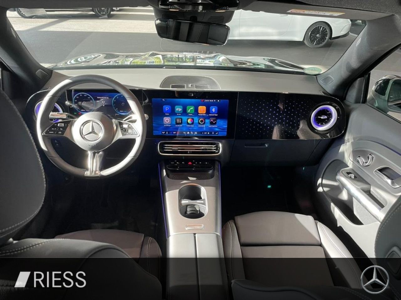 Mercedes-Benz GLB – Bild 12