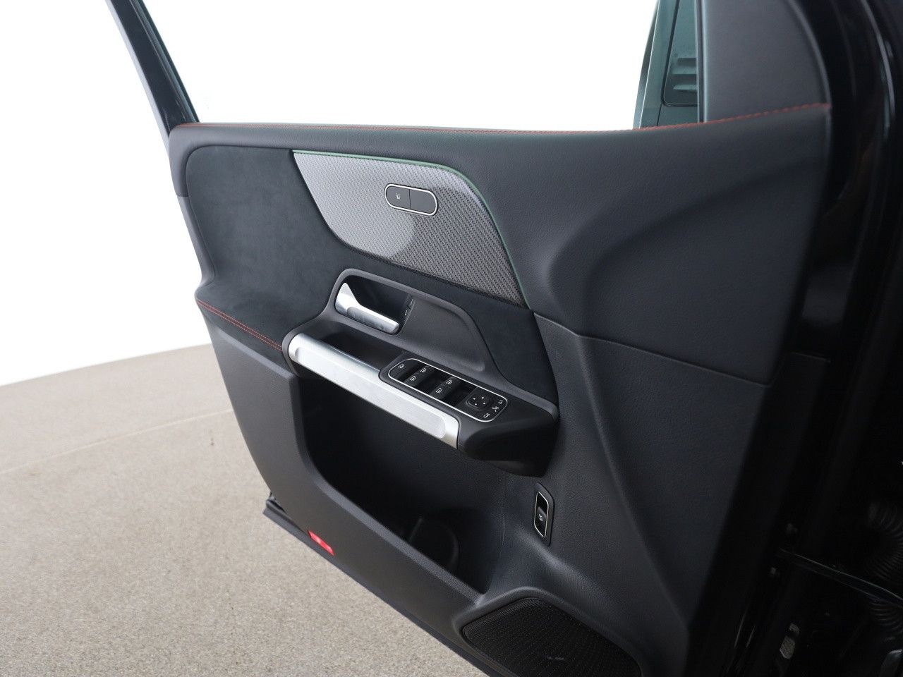 Mercedes-Benz GLB – Bild 13