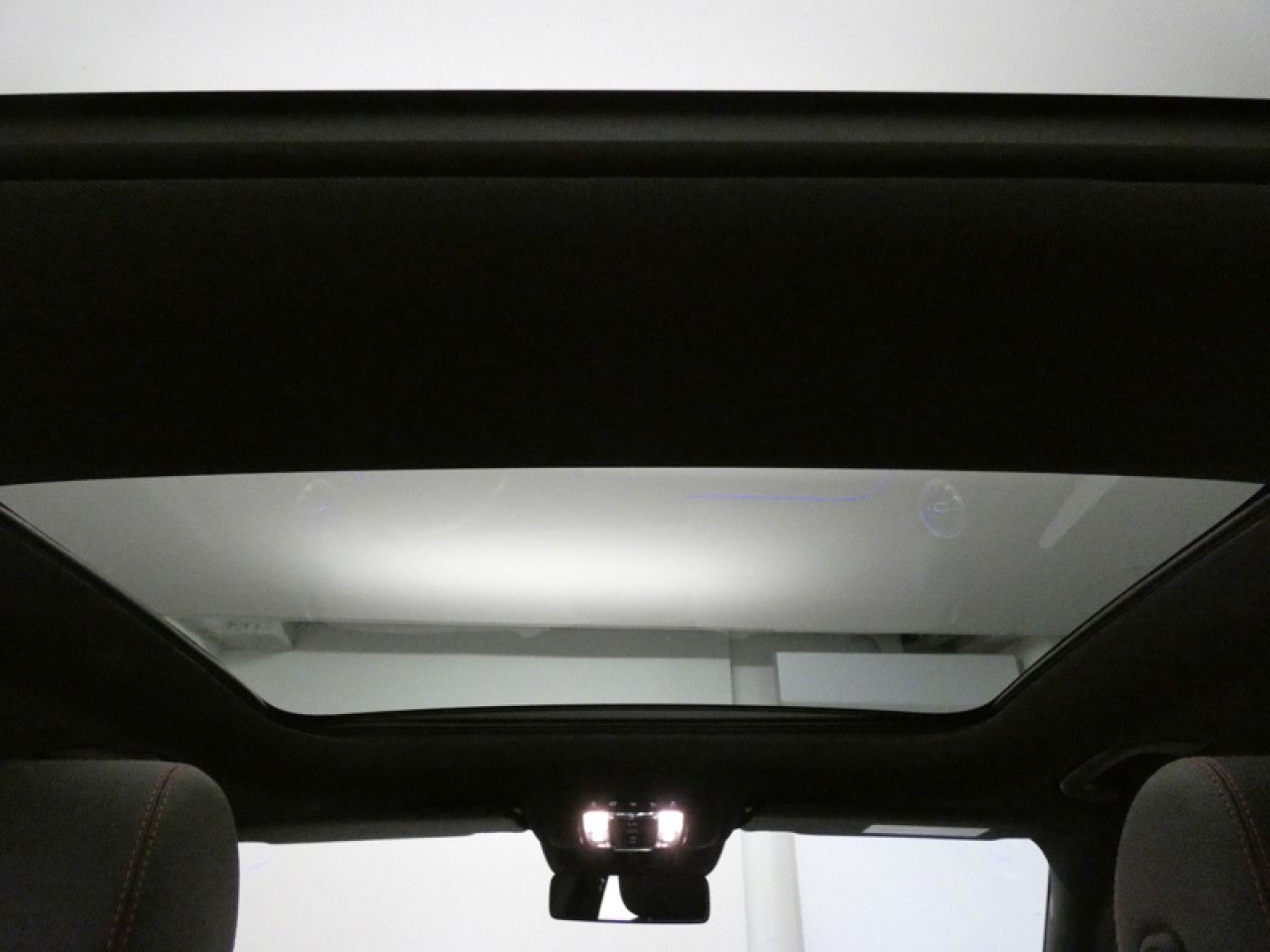 Photo du v&eacute;hicule 13 / 18