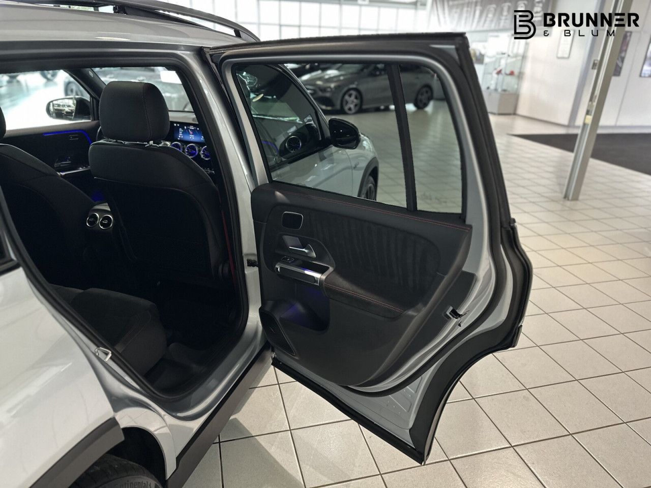 Fahrzeugbild 24 / 29