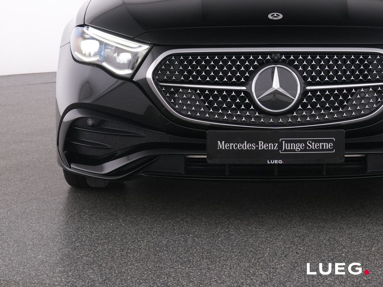 Mercedes-Benz E-Klasse – Bild 16