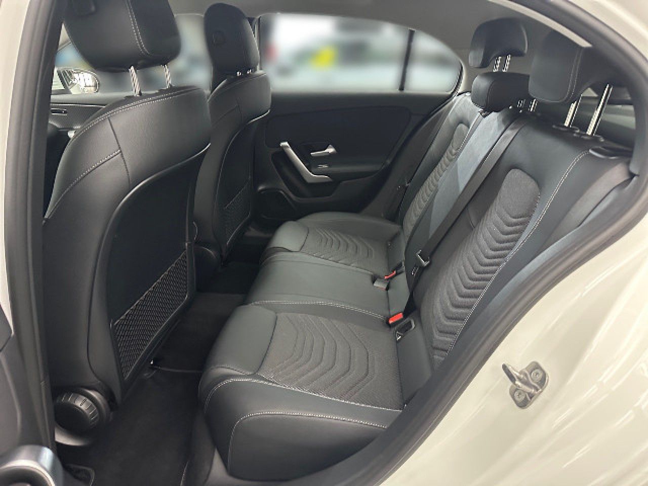 Mercedes-Benz A-Klasse – Bild 12