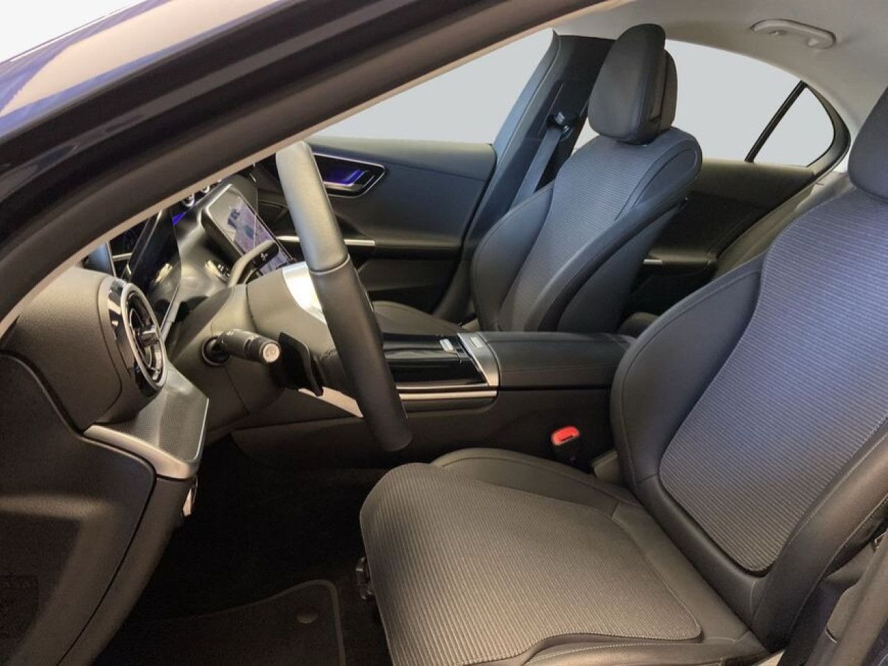 Mercedes-Benz C-Klasse – Bild 10