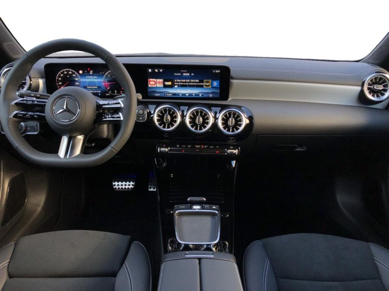 Mercedes-Benz CLA – Bild 4