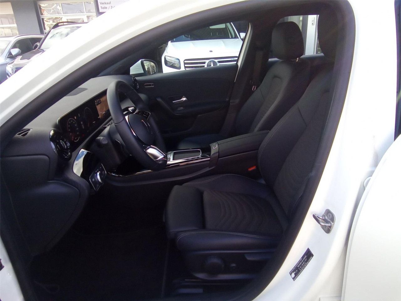 Fahrzeugbild 15 / 19