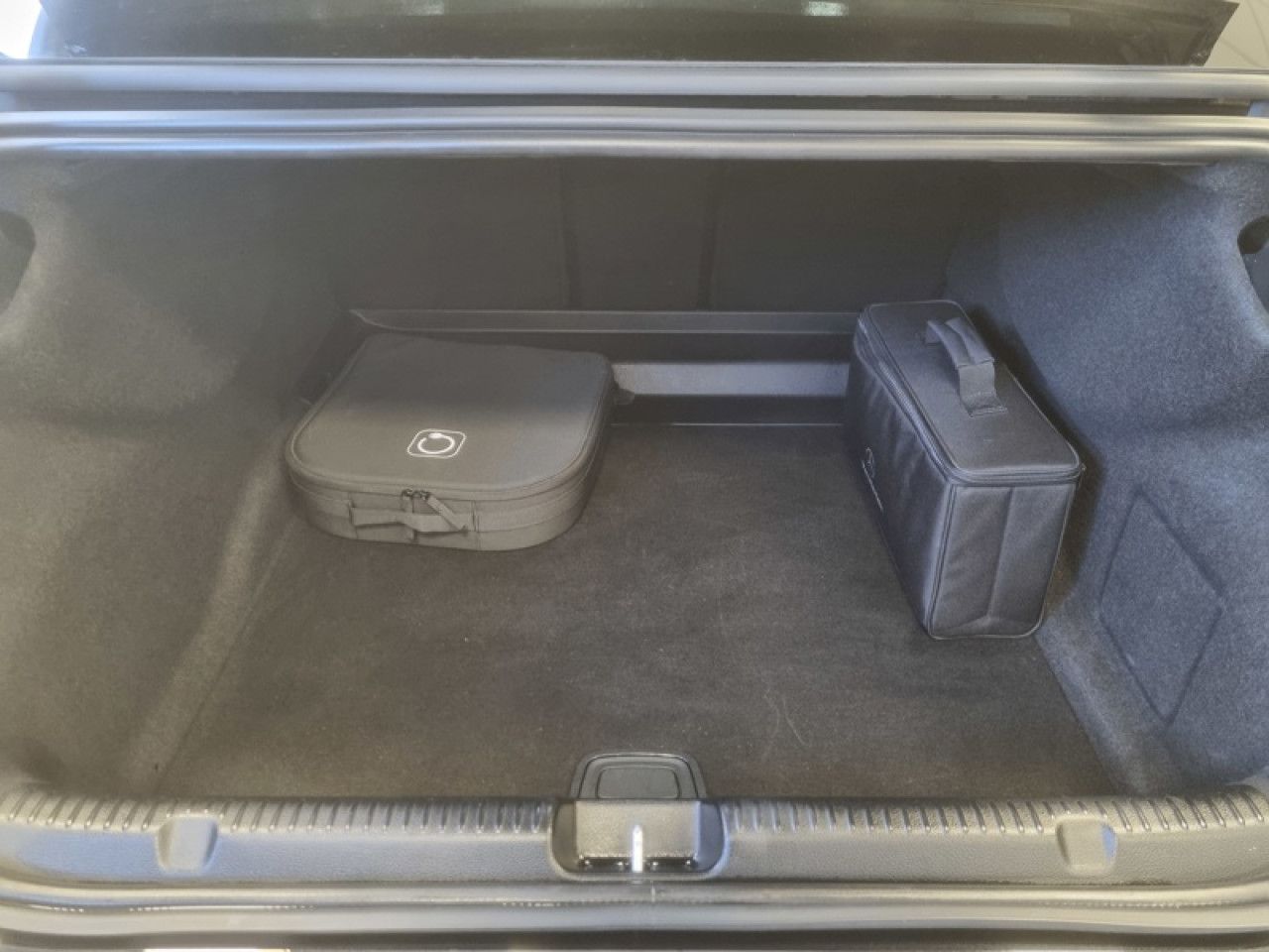 Photo du v&eacute;hicule 10 / 18